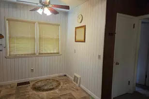 2901 Kyle Ave N, Golden Valley, MN 55422 - Photo 8
