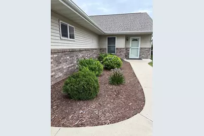 307 Aspenwood Drive, Redwood Falls, MN 56283 - Photo 2