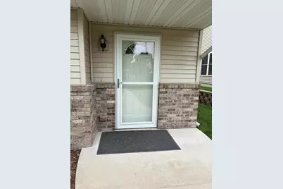 307 Aspenwood Drive, Redwood Falls, MN 56283 - Photo 6