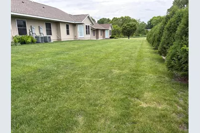 307 Aspenwood Drive, Redwood Falls, MN 56283 - Photo 4