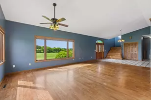 11723 124th St N, Hugo, MN 55038 - Photo 8