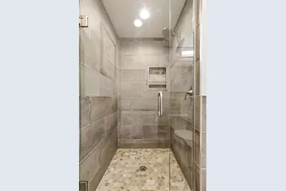 4001 Huntingdon Drive, Minnetonka, MN 55305 - Photo 20