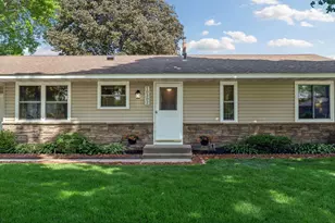 10502 Lancaster Ln N, Maple Grove, MN 55369 - Photo 2