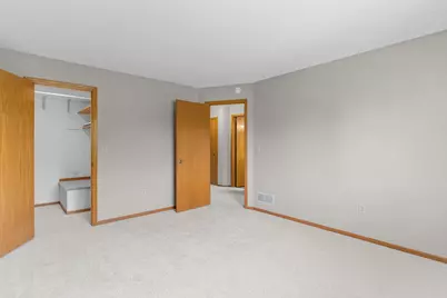 5445 Orleans Lane N #7, Plymouth, MN 55442 - Photo 10