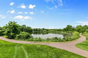 5445 Orleans Ln N, Plymouth, MN 55442 - Photo 2