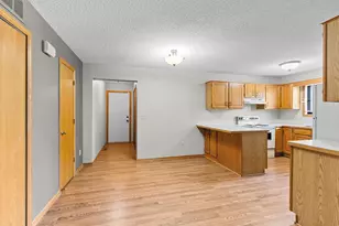 5445 Orleans Ln N, Plymouth, MN 55442 - Photo 6