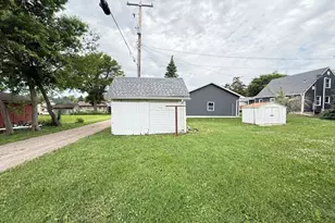 324 E Maple St, Sacred Heart, MN 56285 - Photo 34