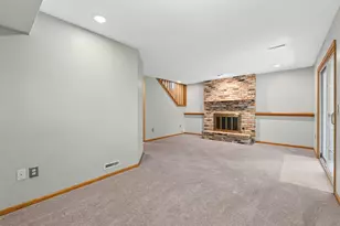 3575 York Dr, Woodbury, MN 55125 - Photo 26