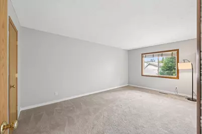 3575 York Drive, Woodbury, MN 55125 - Photo 20