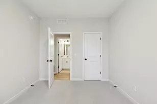 10933 37th St N, Lake Elmo, MN 55042 - Photo 10