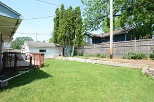 2083 Orange Ave E, Saint Paul, MN 55119 - Photo 34