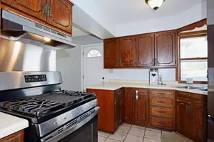 2083 Orange Ave E, Saint Paul, MN 55119 - Photo 12
