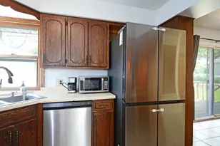 2083 Orange Ave E, Saint Paul, MN 55119 - Photo 14