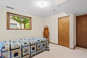 907 California Ave W, Saint Paul, MN 55117 - Photo 22