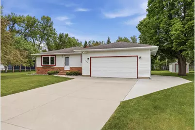 1301 60th Avenue N, Moorhead, MN 56560 - Photo 1