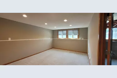 8496 Harkness Road S, Cottage Grove, MN 55016 - Photo 4