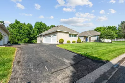 12525 42nd Avenue N, Plymouth, MN 55441 - Photo 2