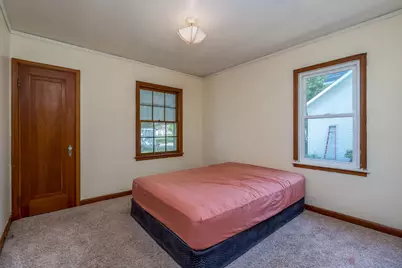 705 N Carver Street, Winthrop, MN 55396 - Photo 16