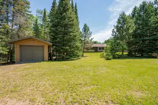 51301 Pine Point Rd, Bigfork, MN 56628 - Photo 10