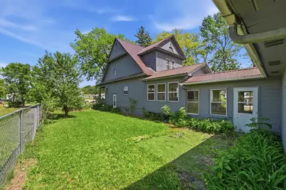 201 5th Street N, Grove City, MN 56243 - Photo 2