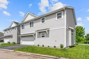 3006 Hemingway Dr, Chaska, MN 55318 - Photo 6