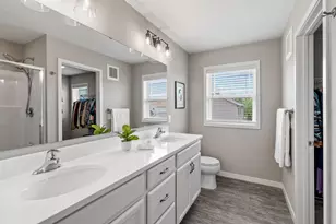 3006 Hemingway Dr, Chaska, MN 55318 - Photo 32