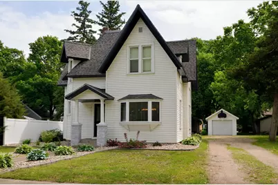 709 S Holcombe Avenue, Litchfield, MN 55355 - Photo 2