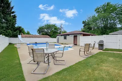 300 Edith Drive, West Saint Paul, MN 55118 - Photo 34