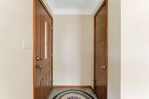 300 Edith Dr, West Saint Paul, MN 55118 - Photo 4