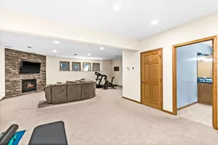2605 Marcus Cir, Cloquet, MN 55720 - Photo 24