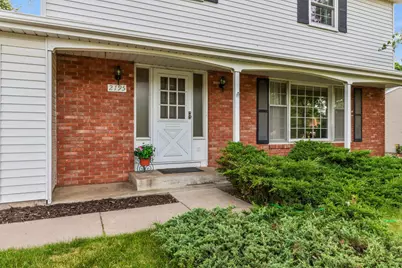 2195 Burr Street N, Maplewood, MN 55117 - Photo 2
