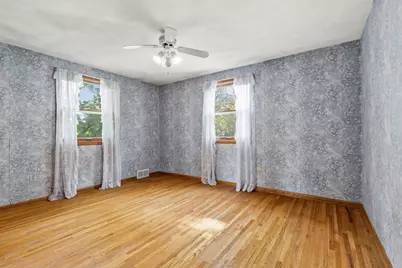 2195 Burr Street N, Maplewood, MN 55117 - Photo 16