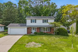 2195 Burr St N, Maplewood, MN 55117 - Photo 24
