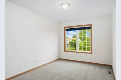676 Falcon Ridge Road, Woodbury, MN 55125 - Photo 26