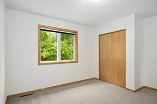 676 Falcon Ridge Rd, Woodbury, MN 55125 - Photo 28
