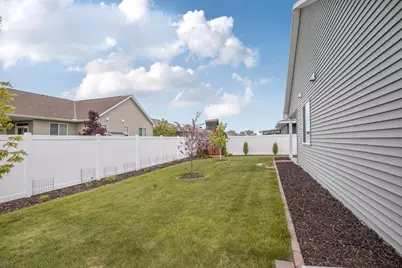 2189 71st Avenue N, Saint Cloud, MN 56303 - Photo 8