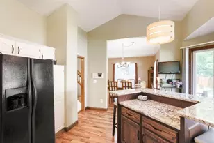 13112 Jenkins St NE, Blaine, MN 55449 - Photo 12