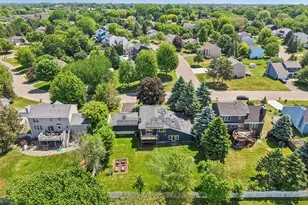 425 Crestview Dr S, Maplewood, MN 55119 - Photo 74