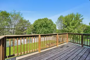 425 Crestview Dr S, Maplewood, MN 55119 - Photo 60