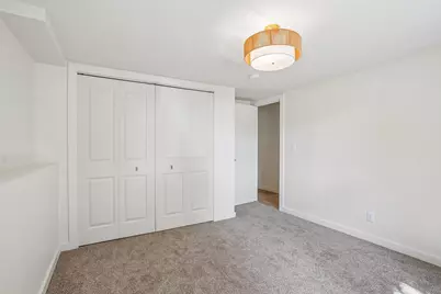 425 Crestview Drive S, Maplewood, MN 55119 - Photo 42