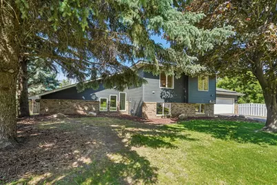 425 Crestview Drive S, Maplewood, MN 55119 - Photo 4