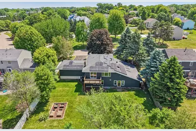 425 Crestview Drive S, Maplewood, MN 55119 - Photo 76