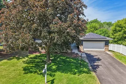 425 Crestview Drive S, Maplewood, MN 55119 - Photo 68