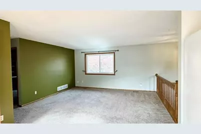 10635 62nd Street NE, Albertville, MN 55301 - Photo 8