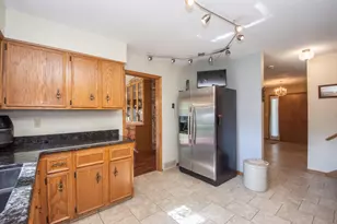 3401 Par Street N, Fargo, ND 58102 - Photo 16