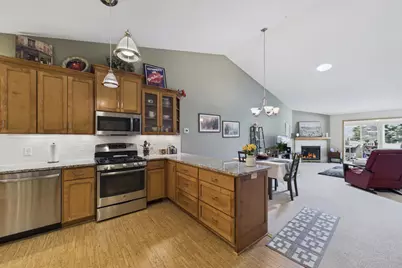 6534 Brook Lane, Savage, MN 55378 - Photo 4