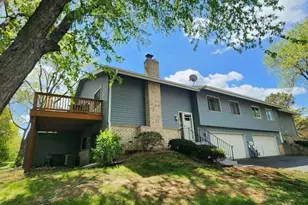 3597 York Dr, Woodbury, MN 55125 - Photo 2