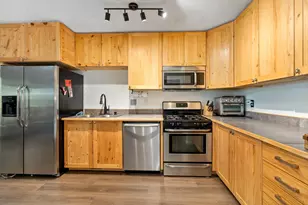 3597 York Dr, Woodbury, MN 55125 - Photo 8