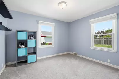 681 Wilder Street S, Saint Paul, MN 55116 - Photo 30