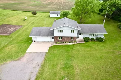 18827 County Road 17, Holdingford, MN 56340 - Photo 2